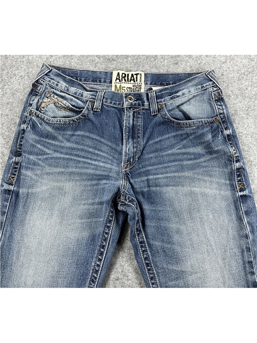 Ariat Mens Jeans Straight Fit Leg M5 33x32 Denim Western Cowboy Work EUC - Picture 4 of 13